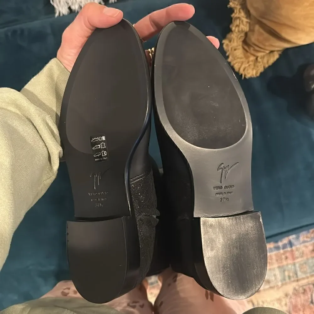 Giuseppe Zanotti never worn